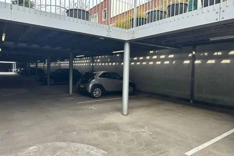 Parkeerplaats te Koop Amsterdam - Paul Schuitemahof