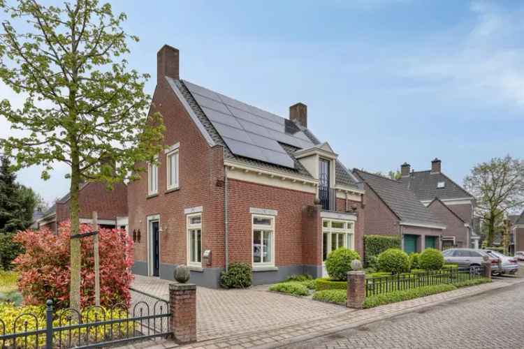 Semi bungalow Brandevoort  A+++ 24 Zonnepanelen Airco