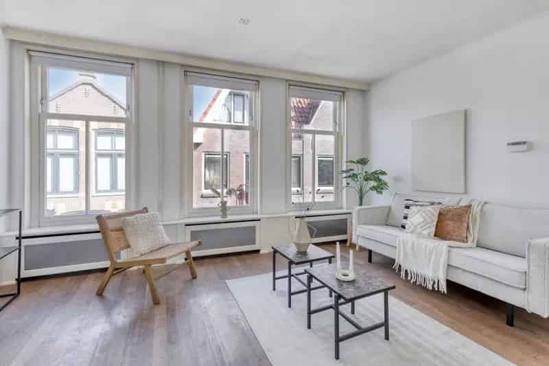 Huis te koop Hoorn Centrum: Tussenwoning met Garage en Balkon
