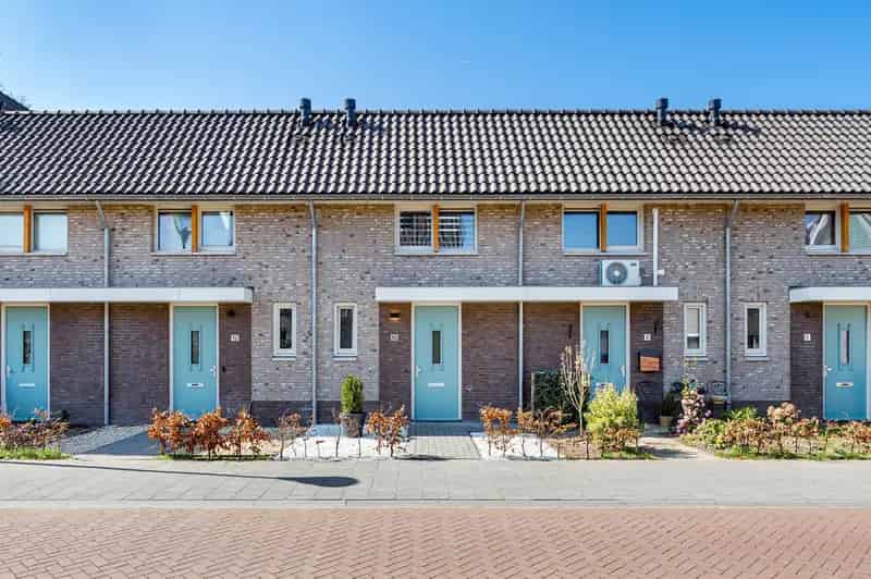 Gasloze Tussenwoning 2022 A+++ 9 Zonnepanelen Tuin