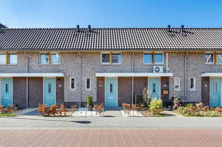 Gasloze Tussenwoning 2022 A+++ 9 Zonnepanelen Tuin