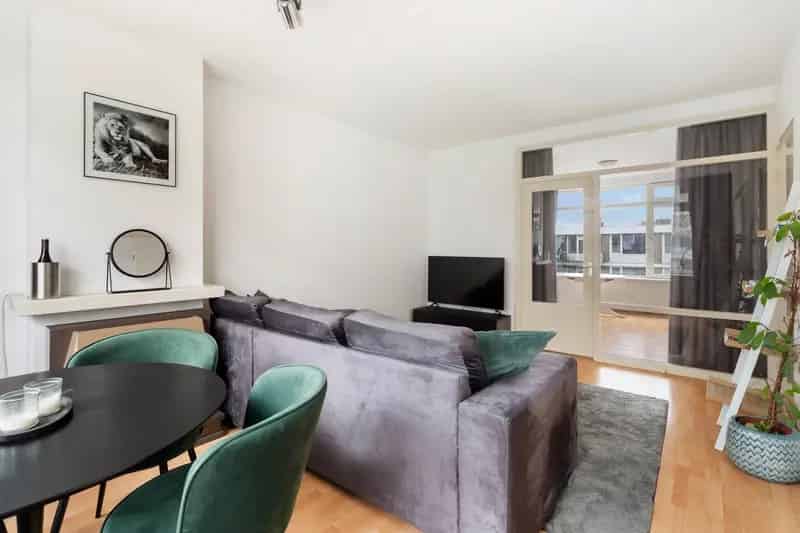 Appartement te koop Rotterdam Zuidwijk 2 slaapkamers 2 balkons