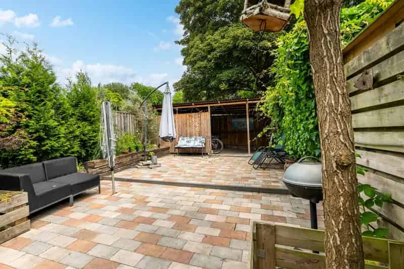 Ruime 5 Slaapkamer Jaren 30 Woning Heerlen Nabij Centrum