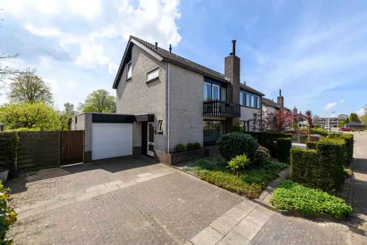 Royale Twee Onder Een Kapwoning Joure