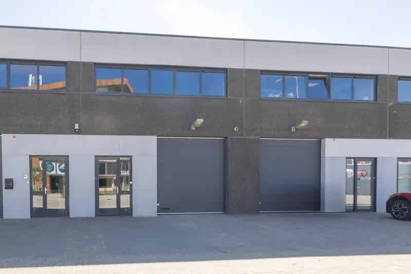 Bedrijfshal te koop Weesp 173m² A+ locatie