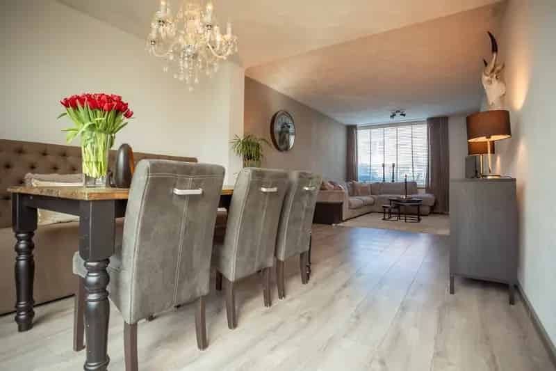 Huis te koop Vught 3 slaapkamers grote tuin dakterras