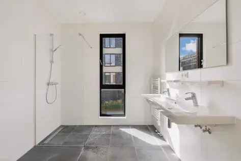 6 kamers appartement van 124 m² in Amsterdam