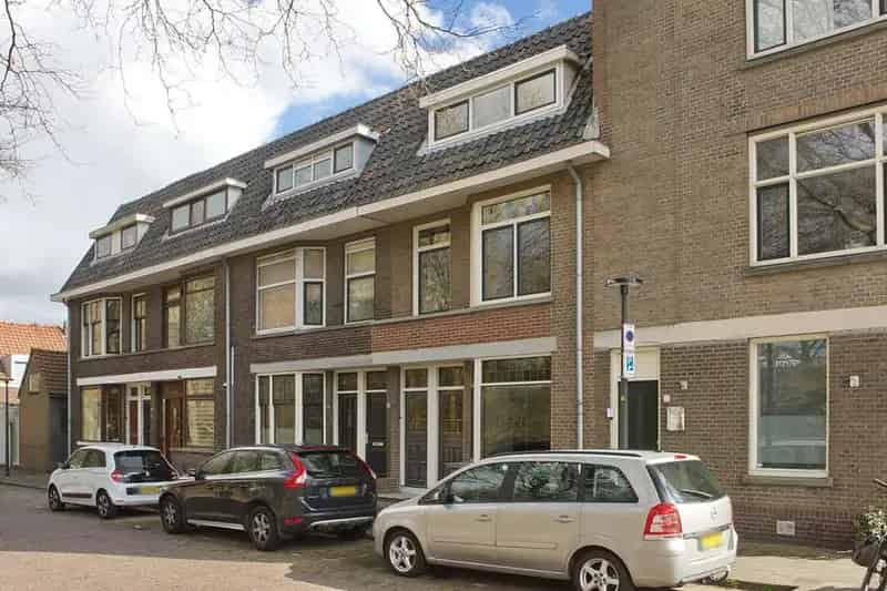 Grote 5-kamer gezinswoning 163m2 Vlaardingen