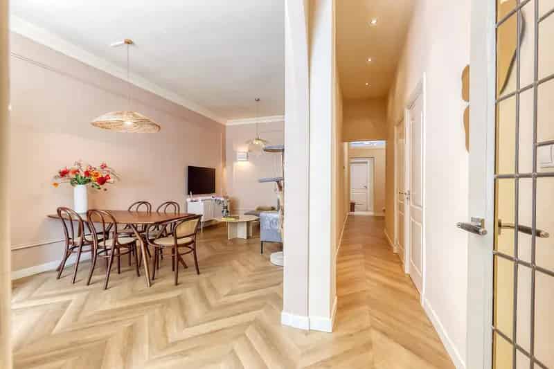 Modern Appartement Centrum Den Haag 3 slaapkamers 2 badkamers