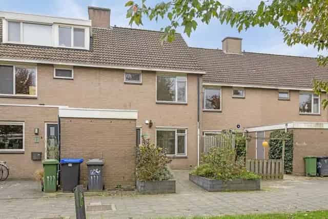 Te Huur: Eenfamiliewoning Maarssen 3 Kamers 117m2