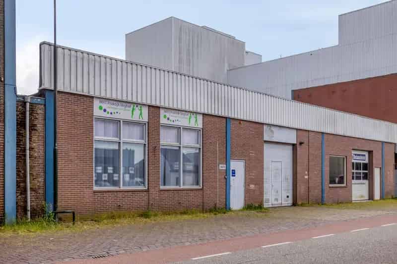 Bedrijfshal te Huur Veghel 3145m²