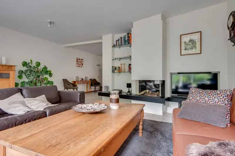 4 Slaapkamers Ruime Eengezinswoning Rosmalen