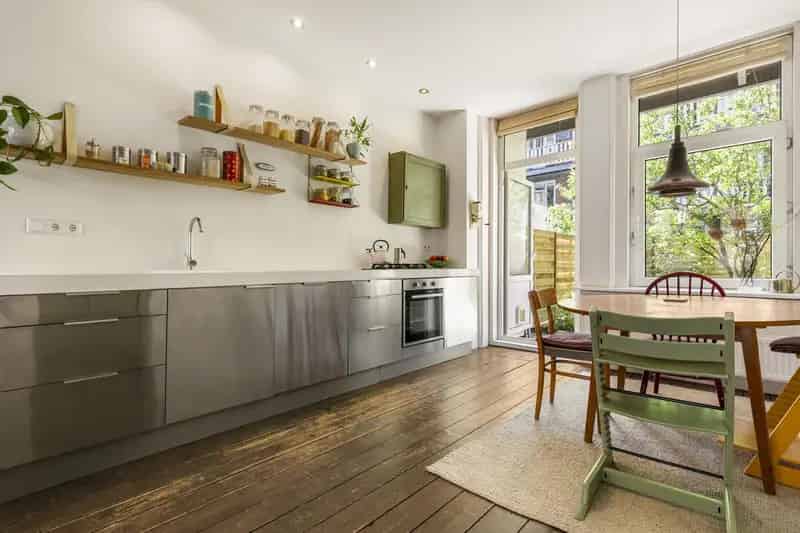 Benedenwoning Indische Buurt 50m2 Tuin Uitbouwmogelijkheden