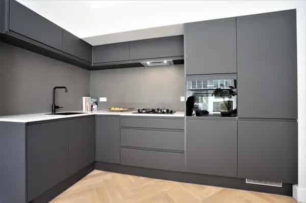 Gemeubileerd 3-kamer appartement Oud-Zuid Amsterdam