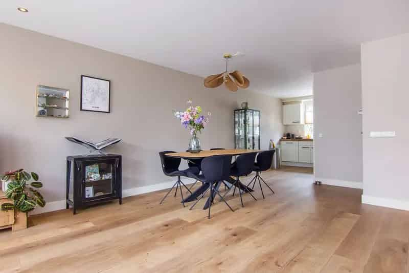 Huis te koop Velserbroek 3 slaapkamers tuin vloerverwarming