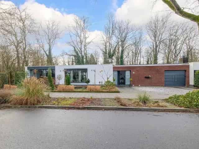 Zeer Royale Bungalow te Koop in Venlo