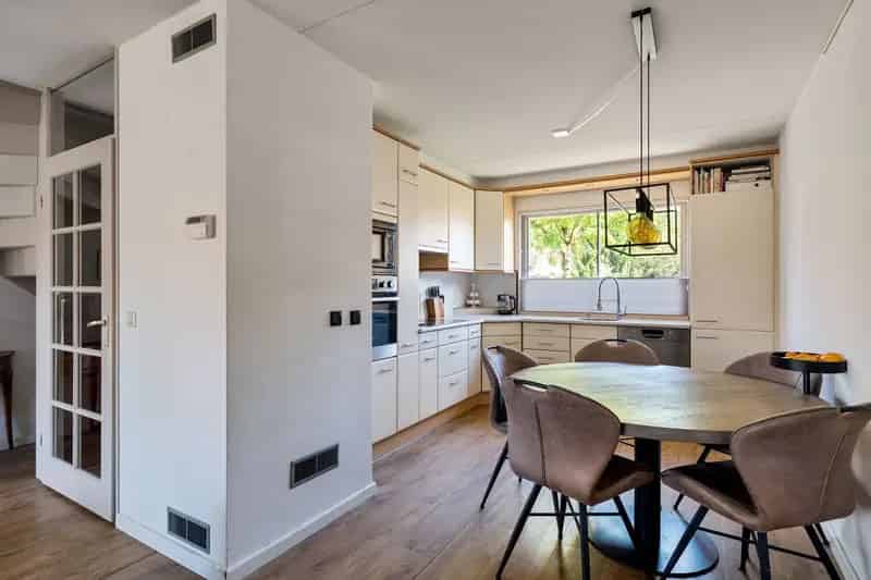 Huis te koop Arnhem: Ruime gezinswoning met 3 slaapkamers en energielabel A