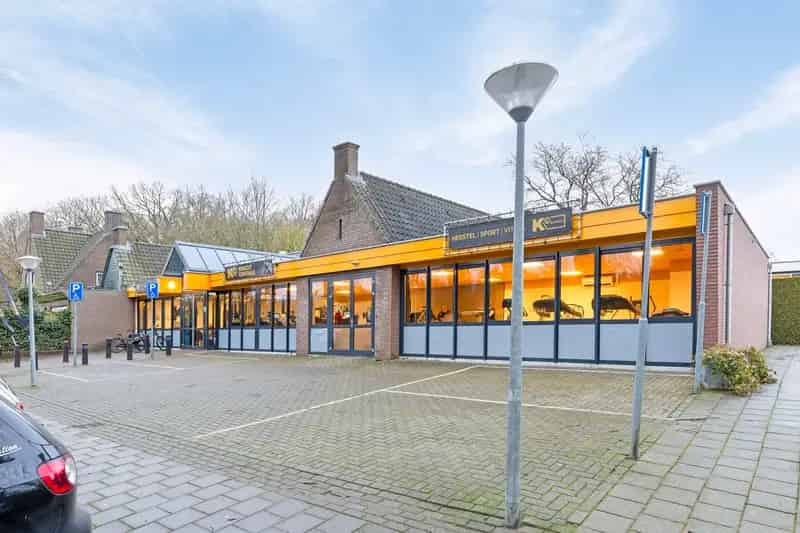 Zorginstelling te huur Wapenveld 3 verdiepingen
