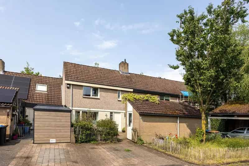 Huis te koop Leusden Ruime gezinswoning met tuin en parkeerplaats