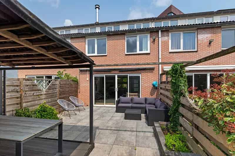 Huis te koop Amsterdam Nieuw West 3 slaapkamers tuin