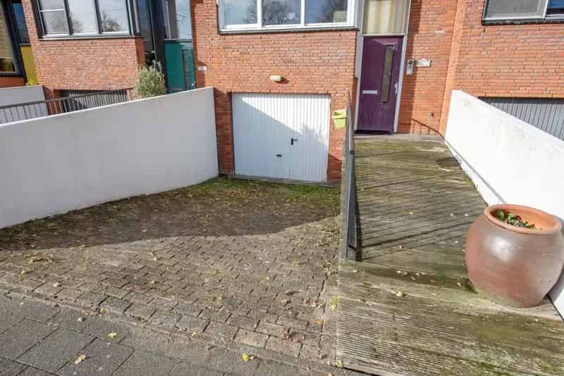 5-Kamer Eengezinswoning Singels Den Haag