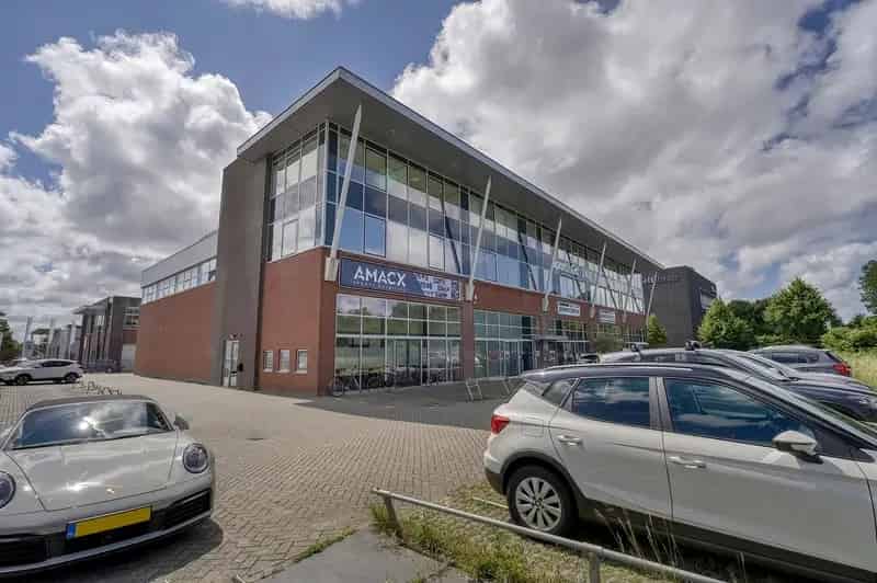 Bedrijfshal te huur Noordwijk 550m² Kantoorruimte Dakterras Energielabel A