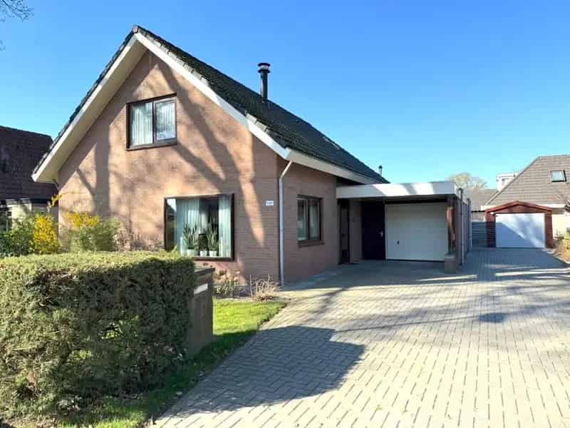 Vrijstaand huis Veenoord 5 slaapkamers garage kelder 12 zonnepanelen