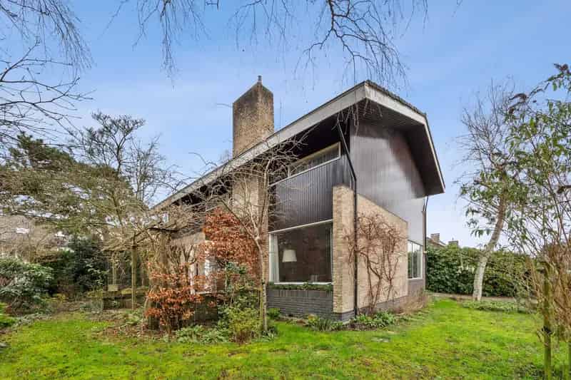 Huis te koop Gruttolaan 12 2261 EV Leidschendam 205m2 villa 628m2 perceel
