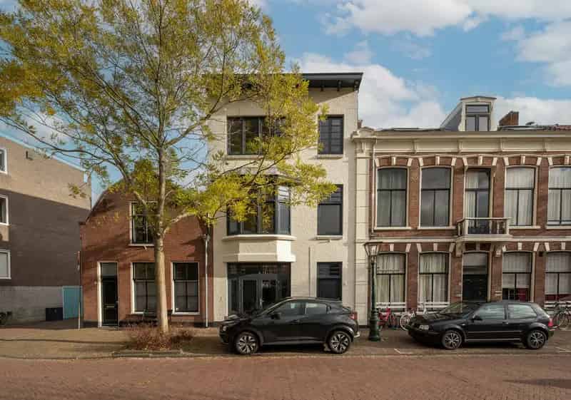 Herenhuis Leiden 6 Kamers 116m2 Balkon Nieuwe Vloeren