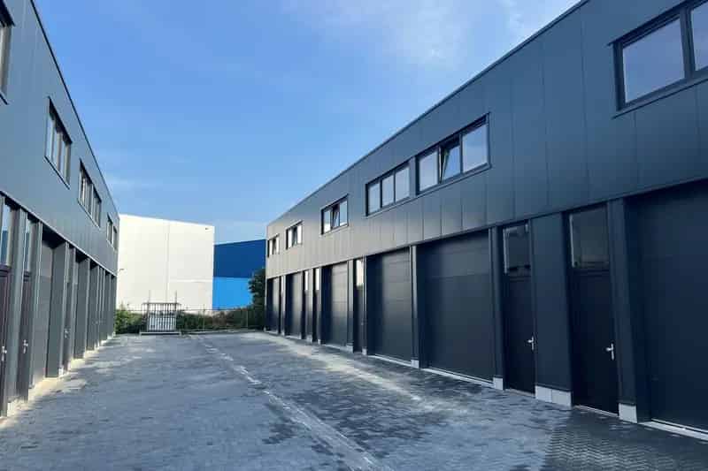Bedrijfshal Hoogezand te Huur 130m2