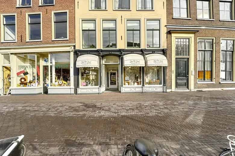 110 m2 Winkelruimte te Huur Leiden Centrum
