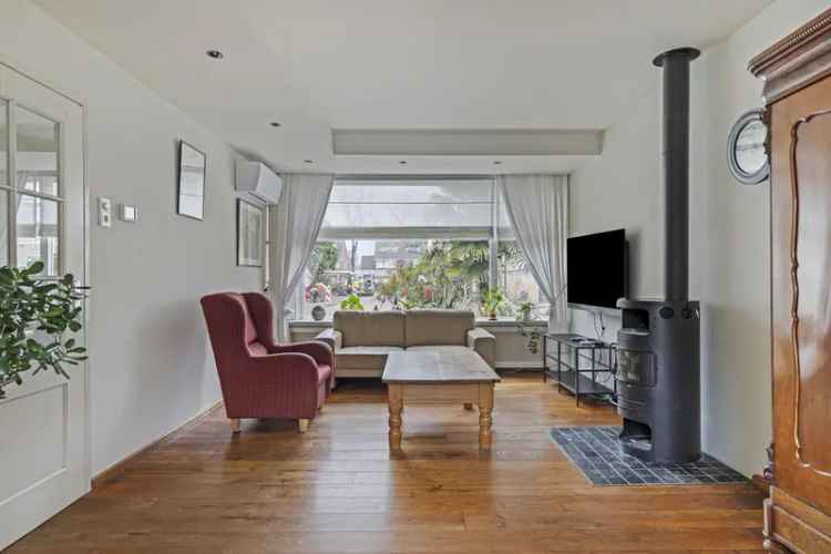 Huis Te Koop , 20, Magnoliastraat, Puttershoek, Zuid-Holland