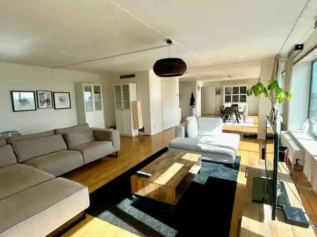 Luxe Appartement Den Haag 2 Slaapkamers Gemeubileerd 148m2