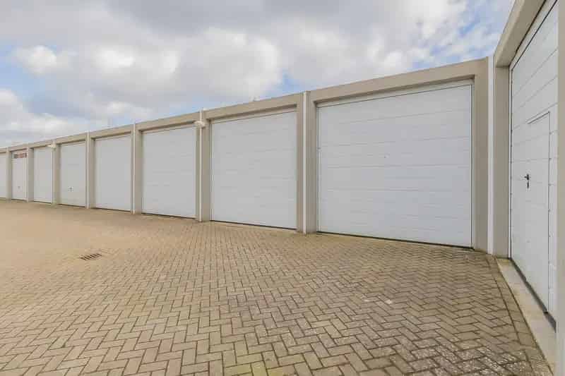 Bedrijfshallen te koop Hillegom
