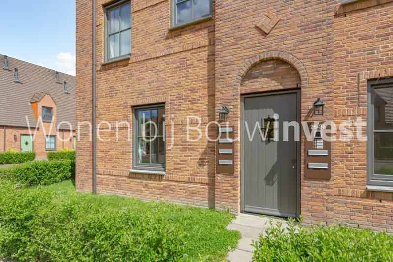 3 Kamer Appartement Hoofddorp 50m2 Balkon Zonnepanelen