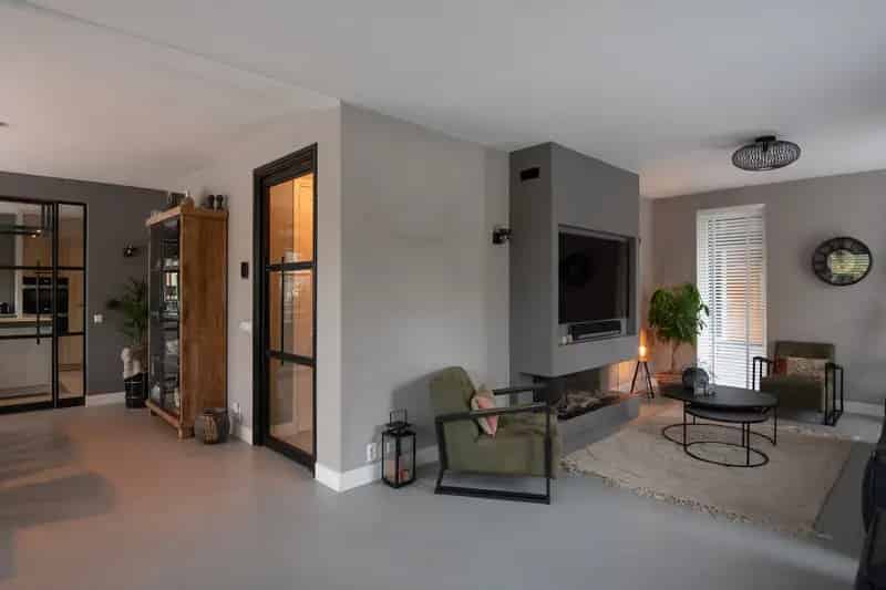 Luxe Villa te Koop Putten 6 slaapkamers 2 badkamers