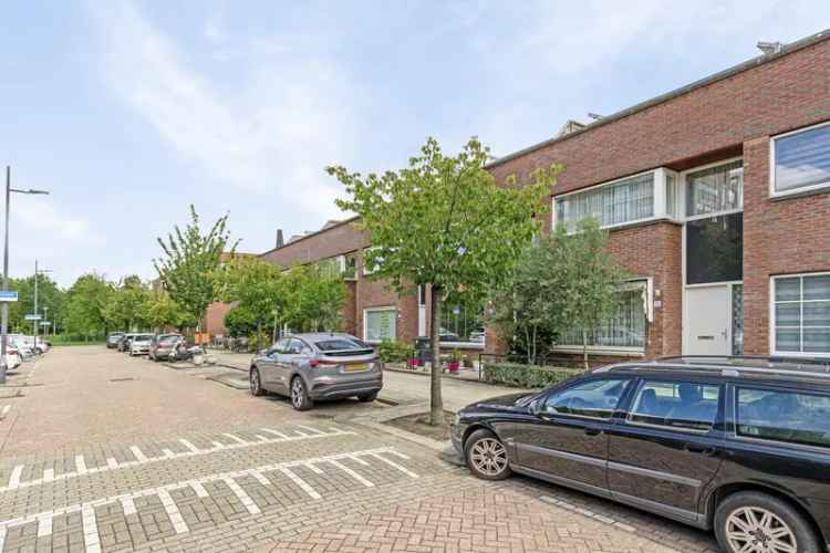 Eengezinswoning Te Koop in Rotterdam, Zuid-Holland