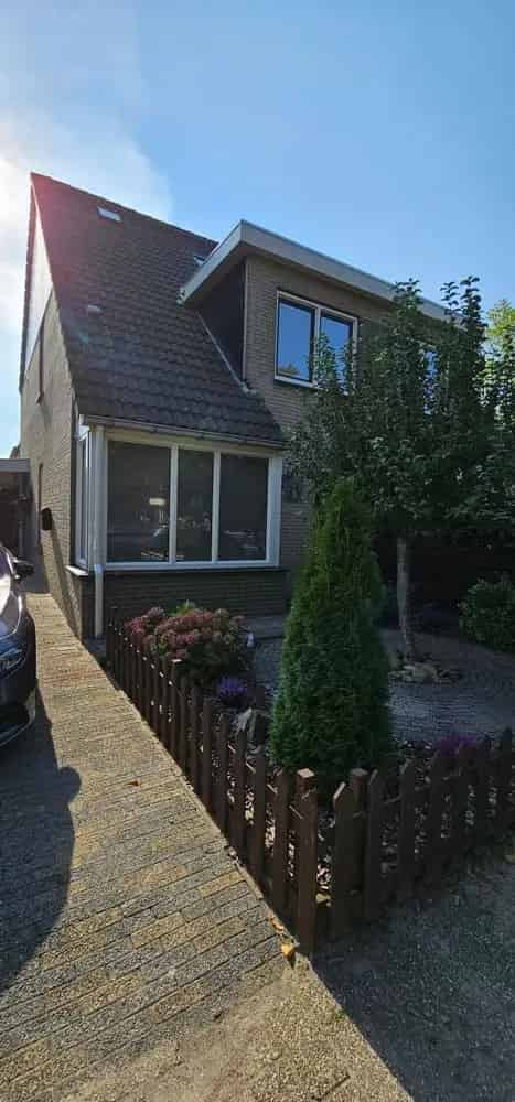 Ruime 2-onder-1-kap woning Hoorn Geschikt voor Personeel