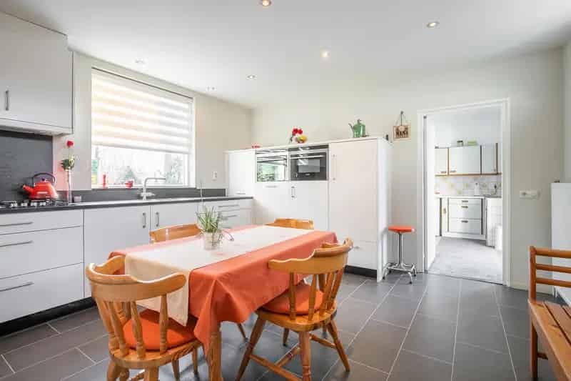 Tweekapper Vlodrop 3 slaapkamers garage tuin