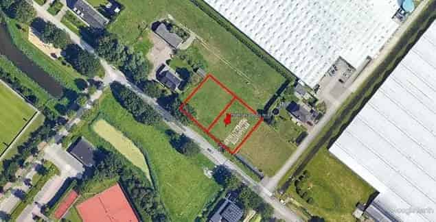 Bouwkavels Bergschenhoek: 2 kavels van 900m2 voor vrijstaande woningen