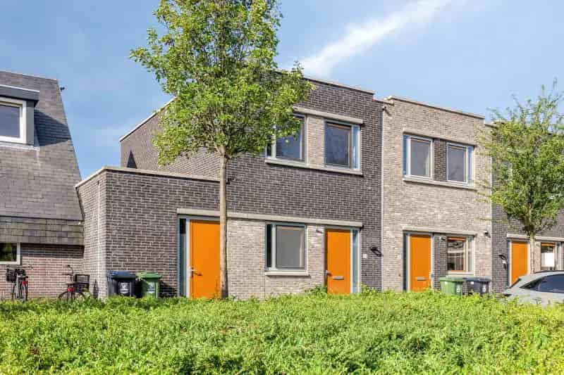 Huis te koop De Lier 3 slaapkamers moderne keuken patio