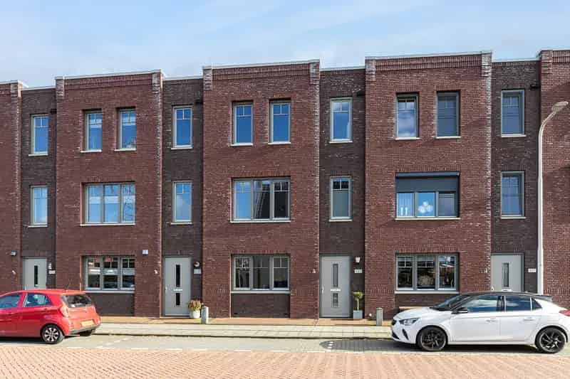 5 Slaapkamers Royale Tussenwoning 169m2 Nieuwbouw 2020 Energielabel A