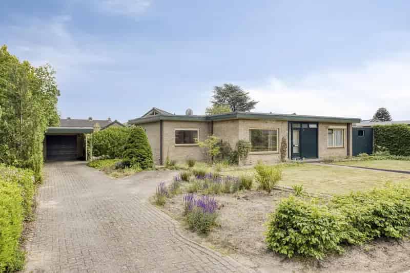 Vrijstaande Bungalow Zelhem - Levensloopbestendig - Royale Tuin