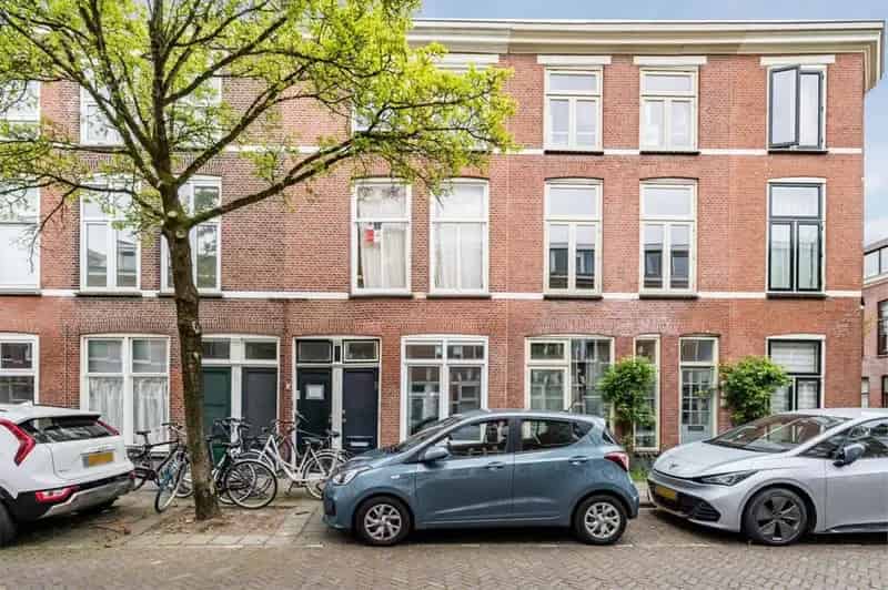 Sfeervolle Benedenwoning Transvaalbuurt 42m2 Tuin