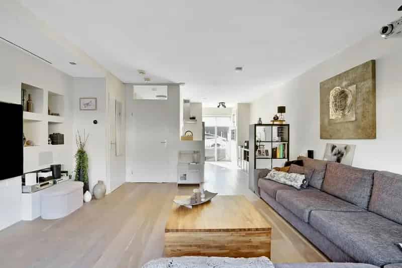 Luxe woning Saendelft-Oost 4 slaapkamers jacuzzi zonnepanelen