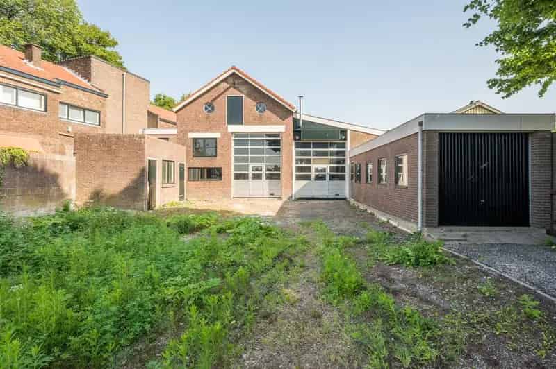 Bedrijfsloodsen Amsteldijk Uithoorn Wonen Werken