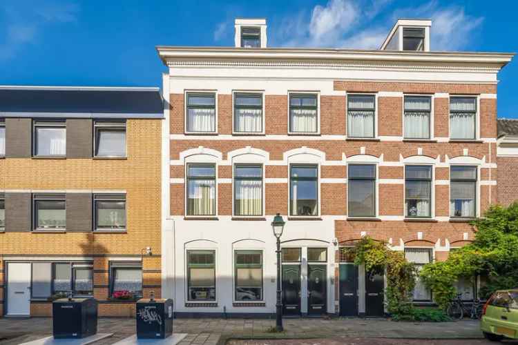 Benedenwoning Te Koop in Den Haag, Zuid-Holland