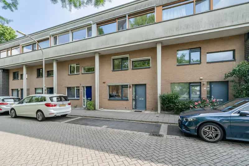 Huis te koop: Zuidpoldersingel 38 2645 KC Delfgauw 