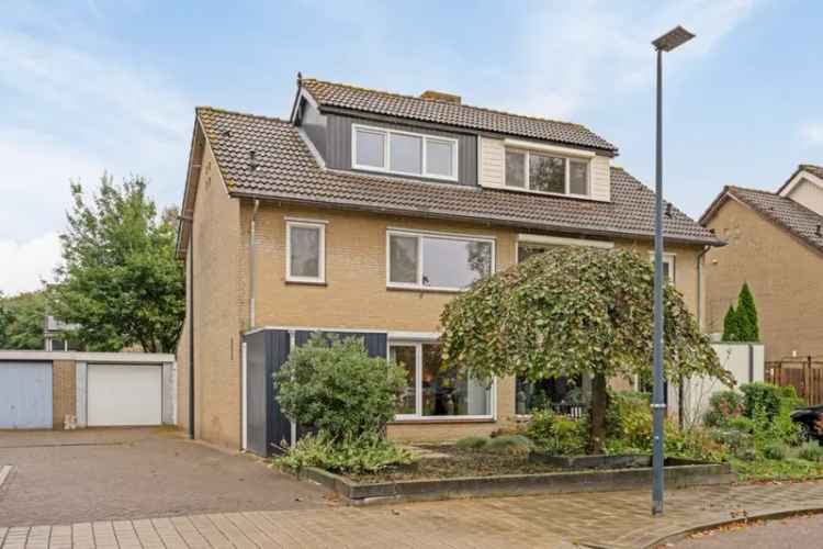 Huis Te Koop , 113, De Twijnder, Veldhoven, Noord-Brabant