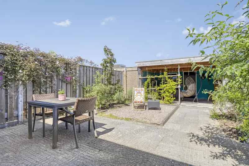 Huis Te Koop , 31, De Genestetstraat, Etten-Leur, Noord-Brabant